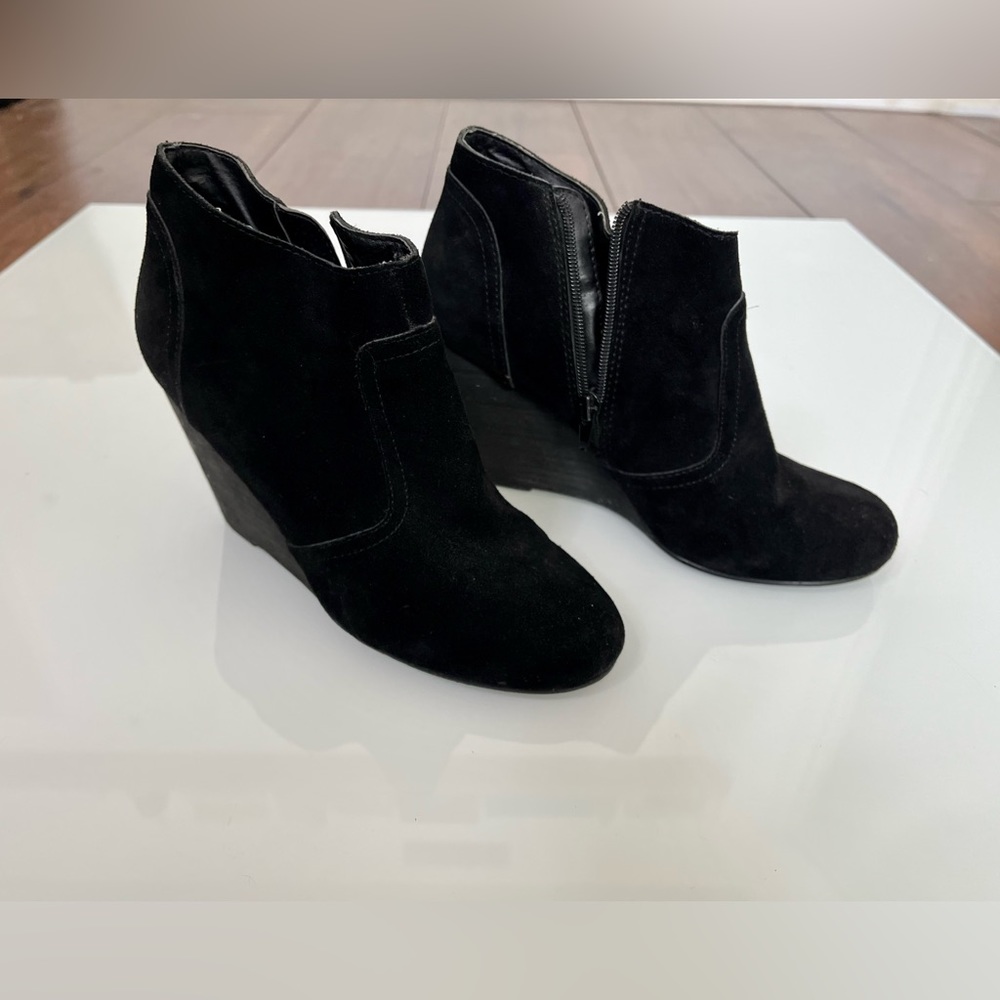 Cooperative zipper suede / leather black wedge ankle booties Urban outfitters